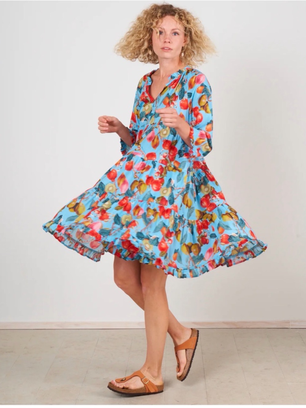 Cara Cara gibson dress - fruit blue Size XS/S
$395
color: fruit blue - Picture 4 of 16